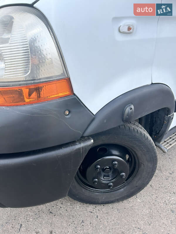 Грузовой фургон Renault Mascott 2006 в Полтаве