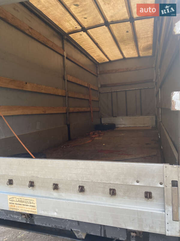 Тентований Renault Mascott 2002 в Рава-Руській