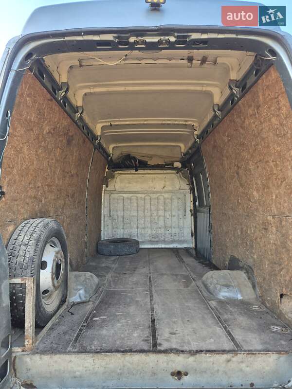 Грузовой фургон Renault Mascott 2003 в Николаеве