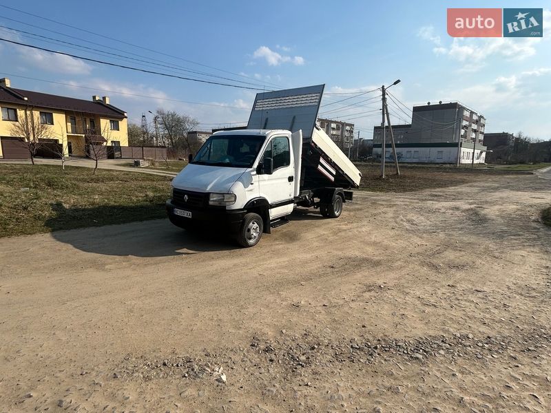 Renault Mascott 2005