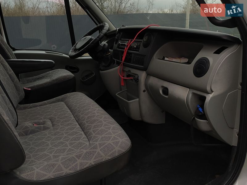 Эвакуатор Renault Mascott 2007 в Николаеве