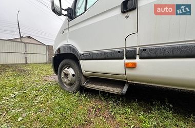 Грузопассажирский фургон Renault Mascott 2001 в Виннице