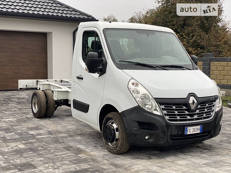 Renault Master груз. Sparka