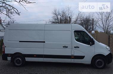 Грузопассажирский фургон Renault Master 2012 в Дубно