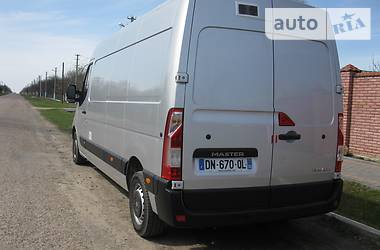 Вантажний фургон Renault Master 2015 в Дубні
