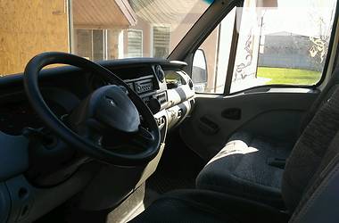 Грузопассажирский фургон Renault Master 2007 в Ровно