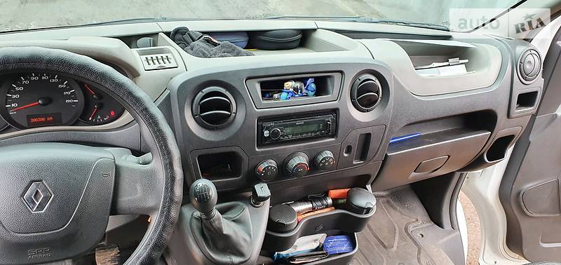 Вантажопасажирський фургон Renault Master 2016 в Полтаві фото 12 Вантажопасажирський фургон Renault Master 2016 в Полтаві