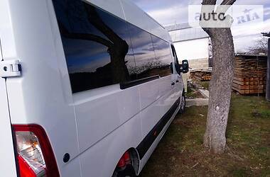 Вантажопасажирський фургон Renault Master 2016 в 