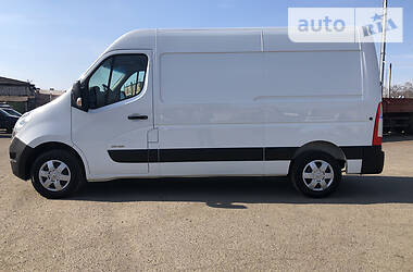 Вантажопасажирський фургон Renault Master 2015 в 