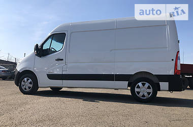 Вантажопасажирський фургон Renault Master 2015 в 