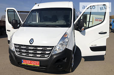 Вантажопасажирський фургон Renault Master 2015 в 