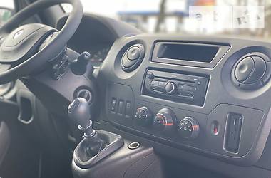Вантажопасажирський фургон Renault Master 2016 в 