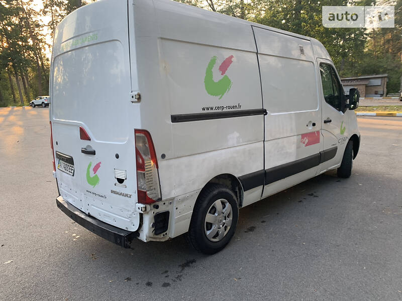 Вантажопасажирський фургон Renault Master 2010 в Києві