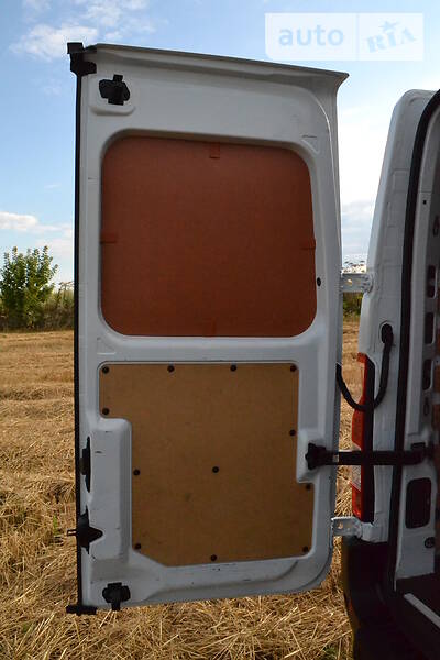 Вантажопасажирський фургон Renault Master 2015 в Броварах фото 31 Вантажопасажирський фургон Renault Master 2015 в Броварах