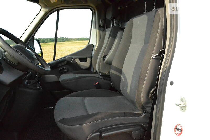 Вантажопасажирський фургон Renault Master 2015 в Броварах фото 43 Вантажопасажирський фургон Renault Master 2015 в Броварах