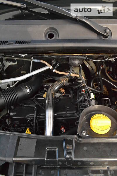 Вантажопасажирський фургон Renault Master 2015 в Броварах фото 55 Вантажопасажирський фургон Renault Master 2015 в Броварах