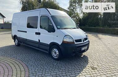 Вантажопасажирський фургон Renault Master 2005 в Львові