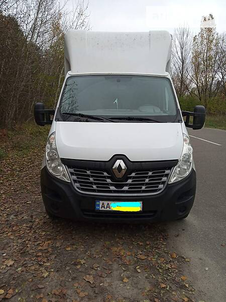 Грузовой фургон Renault Master 2015 в Киеве
