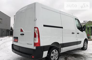 Вантажопасажирський фургон Renault Master 2018 в Києві