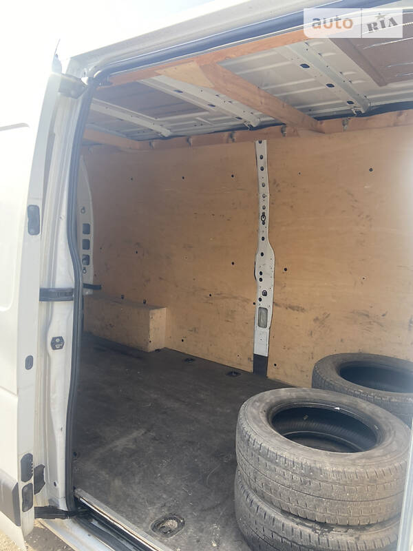 Грузовой фургон Renault Master 2013 в Мелитополе