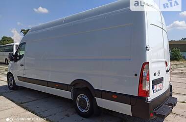 Грузовой фургон Renault Master 2016 в 