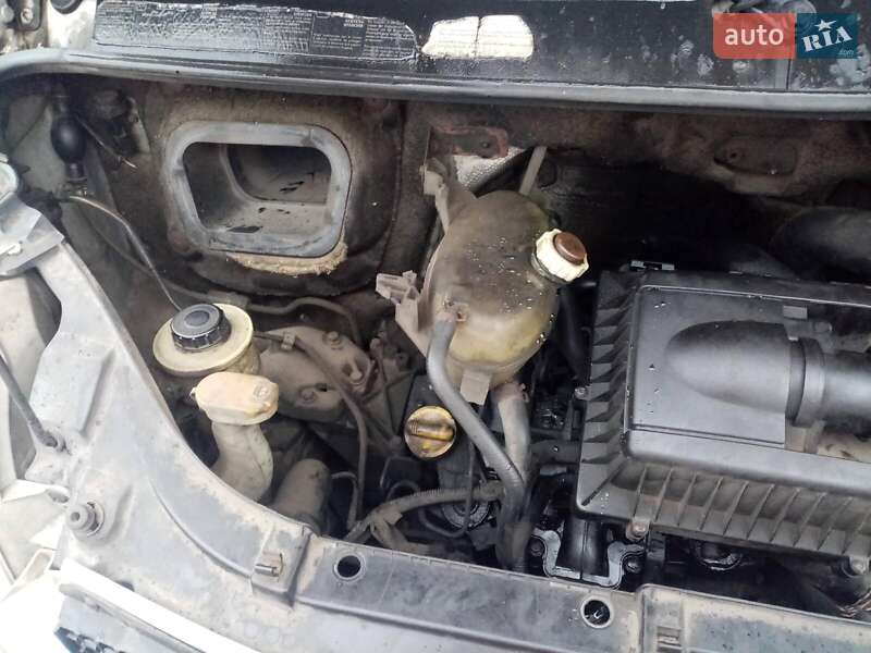 Минивэн Renault Master 2005 в Киеве фото 9 Минивэн Renault Master 2005 в Киеве