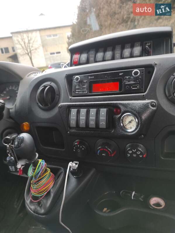 Универсал Renault Master 2013 в Дрогобыче