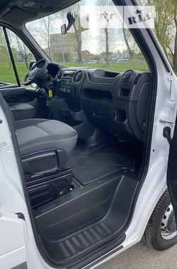 Универсал Renault Master 2018 в 