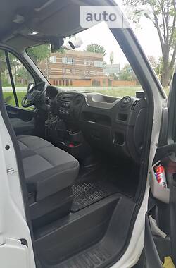 Грузовой фургон Renault Master 2016 в Хмельницком