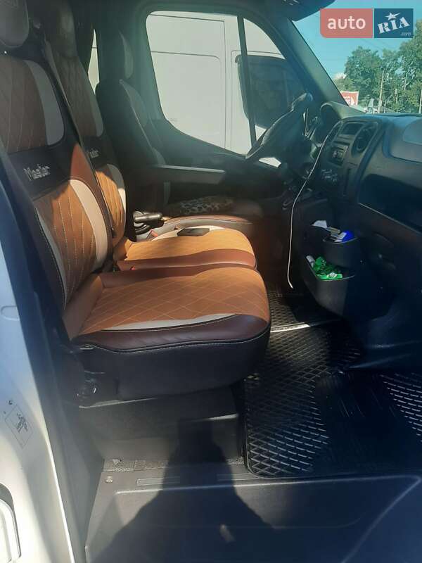 Мікроавтобус Renault Master 2016 в Житомирі