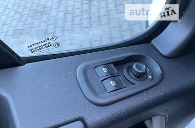 Вантажний фургон Renault Master 2017 в 