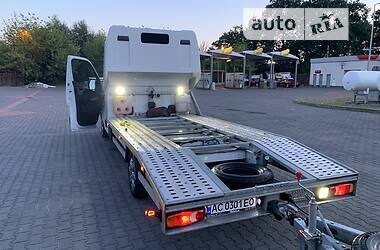 Вантажний фургон Renault Master 2017 в 