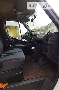 Тентованый Renault Master 2016 в 