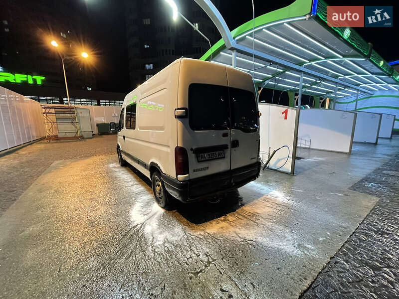 Минивэн Renault Master 1999 в Киеве