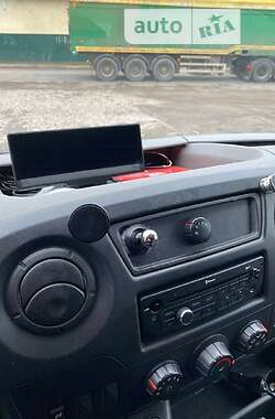 Микроавтобус Renault Master 2013 в 