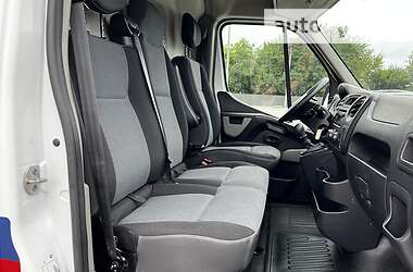 Вантажний фургон Renault Master 2015 в 