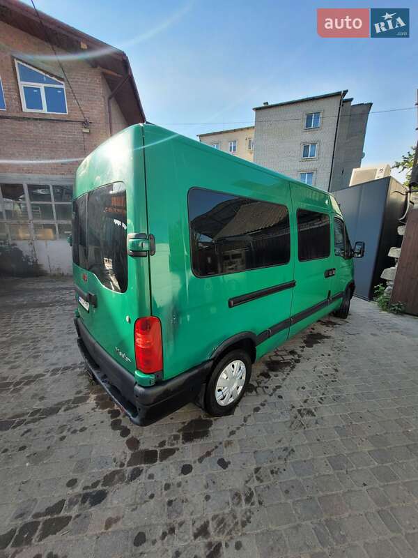 Мікроавтобус Renault Master 2001 в Новояворівську