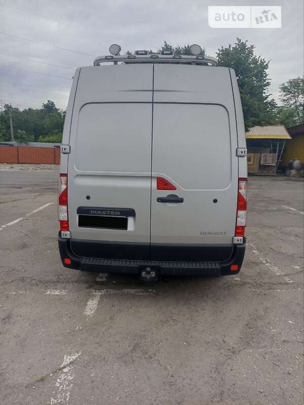 Грузовой фургон Renault Master 2018 в Каменском