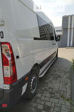 Микроавтобус Renault Master 2017 в Львове