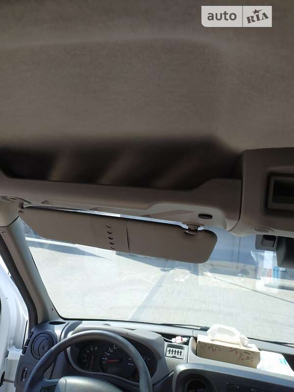 Микроавтобус Renault Master 2017 в Львове фото 47 Микроавтобус Renault Master 2017 в Львове