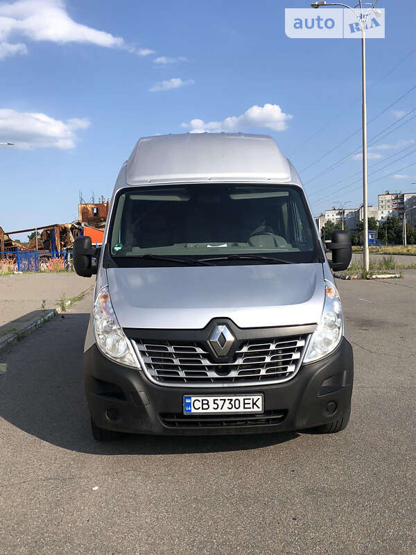 Мікроавтобус Renault Master 2016 в Чернігові