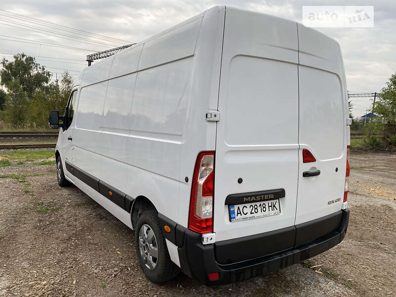 Грузовой фургон Renault Master 2018 в Турийске