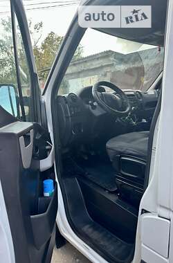 Грузовой фургон Renault Master 2017 в Арцизе