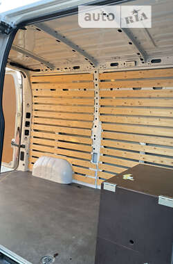 Вантажний фургон Renault Master 2020 в 