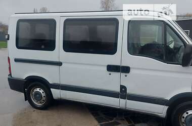 Грузопассажирский фургон Renault Master 2005 в 
