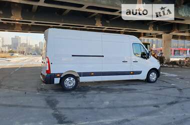 Грузовой фургон Renault Master 2019 в 