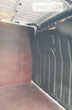 Грузовой фургон Renault Master 2019 в Киеве