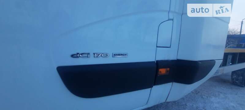 Автовоз Renault Master 2016 в Ровно