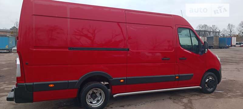 Вантажний фургон Renault Master 2015 в Бучі