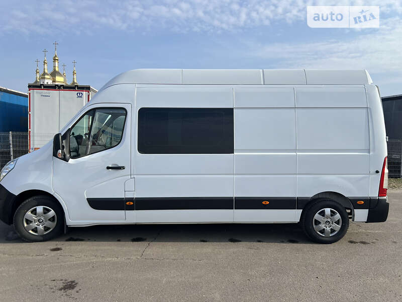 Вантажопасажирський фургон Renault Master 2018 в Ковелі